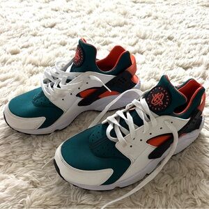 Nike Hurache Air Sneakers